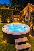 Luxury Hot Tub Retreat Sleeps 6 - B&B Wakefield