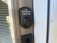 Aura Basement Unit 2 Niagara Falls Self Check-in, Wifi and 1 Parking free - B&B Niagara Falls