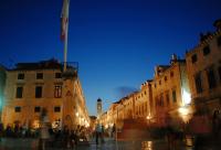 One-Bedroom Apartment (3 Adults)