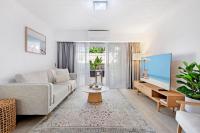 Broadbeach Oasis - 2 Bedroom Apartment in Britannia - CoastHM - B&B Gold Coast