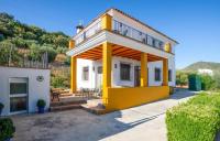 Comfortable House in Carcabuey with Private Pool - Bed and Breakfast Carcabuey