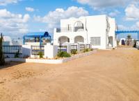 Spacious villa with private pool in Djerba - B&B Houmt El Souk