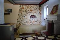 Yono's Houses - Bed and Breakfast Áno Ravénia