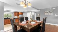 Sunny Summer Stay - Renovated TownHome by Disney! - Chambres d'hôtes Orlando