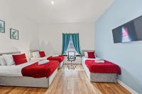 The Fletcher House, 3 En-Suite Bedrooms, Free Parking - Chambres d'hôtes Bury