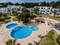 #120 T3 Confortável Albufeira by Home Holidays - B&B Albufeira