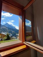 DOLOMITI Ferienwohnung, Appartamento vacanze. - B&B San Pietro di Cadore