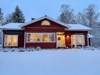 Architectural Villa with 3 Fireplaces Countryside - B&B Knivsta