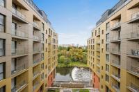 Spacious 2BR • Pool table • Workspace • Balcony - B&B Manchester