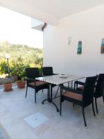 Apartment in Supetarska Draga - Insel Rab 43103 - B&B Supetarska Draga