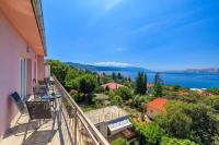 Apartments in Novi Vinodolski 39371 - B&B Novi Vinodolski