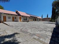 The Lantern Porch Guesthouse - Chambres d'hôtes Vryburg