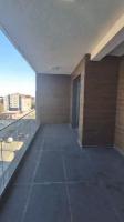 Wohnug 122m2 mit grossem Balkon! - Chambres d'hôtes Gjakova
