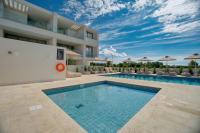 Avalon Gardens 2 Studio A5 - Bed and Breakfast Emba
