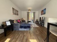 Modern Contractors friendly 4Bed Home, Wi-Fi, Parking & Long Stays Savings - B&B Leicester