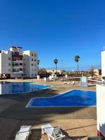 San Eugenio Fantastic New 4 bedrooms wifi free - B&B Adeje