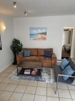 Modern Comfort at Oyster Walk - B&B Knysna