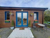 Ceaser's cabin is a cosy 1 bedroom cabin - Bed and Breakfast Lahinch