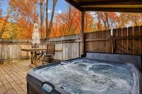 Stone Haven by Beyond Expectations w Hot Tub - B&B Sevierville