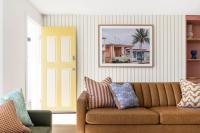 Yo Caba Caba - Beach House with a Colourful Twist! - B&B Cabarita Beach
