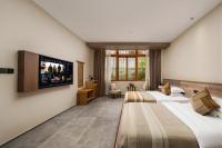 Deluxe Double or Twin Room with Garden View
