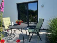 Ferienwohnung Haltepunkt, 25667 - B&B Weener