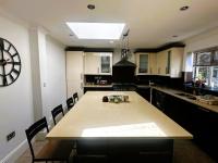 Luxury 3-Bed Ilford Modern Comfort & Elegance - Chambres d'hôtes Ilford
