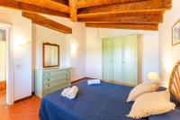 Charming Sea Villas-Villa Sleeps 6IN shared pool - B&B Cuile Pazzoni
