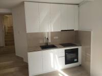 Motorway Rest Apartment - B&B Kijevo
