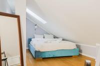 Cozy Old Town Two-floor Apt, 6 stays - Bed and Breakfast Riga