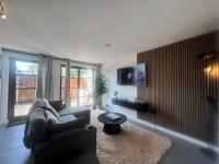 Fussy Stay - Stylish 2-Bed Home in Westcliff-on-Sea - B&B Southend-on-Sea
