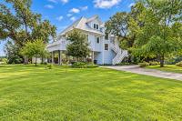 Luxury Beachside Haven with Pool and Elevator - B&B Long Beach