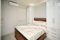 1BR Florida Rd - Infinity Pool, Terrace & Braai - B&B Durban