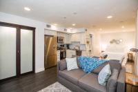 Renovated Studio, steps to MGH, Suffolk, Sleeps 4 - Ferienwohnung Boston
