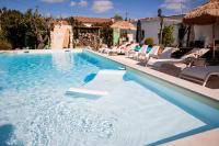 Casa da Cerca-Suíte Aconchegante com Piscina - Bed and Breakfast Runa