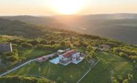 Villa Paradiso dIstria with Spa and heated pool - Ferienwohnung Kućibreg