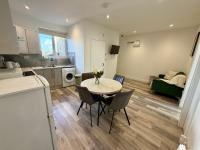 2 Bed Preston City Centre Flat - Sleeps 4 - 1 Free Parking Space - Ferienwohnung Preston