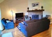 Gorgeous 2BR 2BA Condo At Jiminy Peak w Mtn Views - B&B Hancock