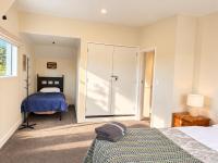 Three-Bedroom Apartment - Near Roy's Peak - B&B Wanaka