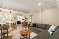 St James, Art Deco Dream - 2 Bedrooms w Aircon - B&B Sídney