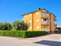 ULA LA - Stylish Boutique Apartment & Free Private Parking - B&B Umago