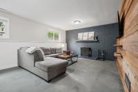 Family & Work-Friendly 3BD w Fire Pit - U of I 1M - Chambres d'hôtes Champaign