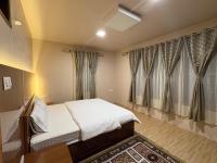 Dumra Pheri Residence - B&B Tawang Town