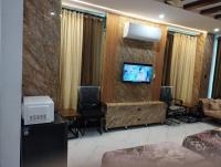 Modern Apartment 1 Queen 2 Single bed near Islamabad airport - Chambres d'hôtes Islamabad