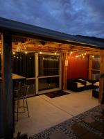 The Red Shed - Lake Hawea - B&B Wanaka