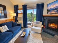 Lutsen Mtn Ski in Ski out Pool Hot Tub Fire Pit - Ferienwohnung Lutsen