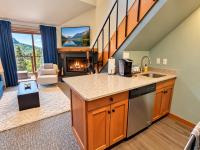 Lutsen Mtn Ski in Ski out Pool Hot Tub Fire Pit - B&B Lutsen