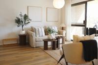 Light-Filled Apartment near Lighthouse Beach - B&B East Ballina