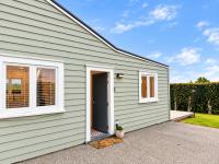 Private & Peaceful Granny Flat in Whitford - B&B Whitford