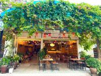 Ha Lan Family Homestay - Bed and Breakfast Xuân Sơn
